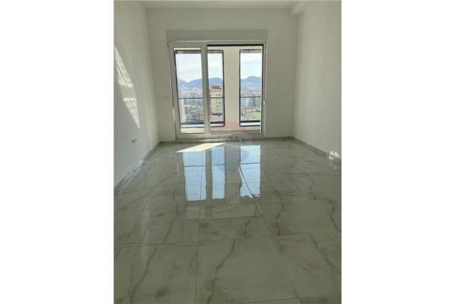 Tirane, jap me qera apartament 1+1 Kati 10, 70 m² 380 Euro (KOMPLEKSI KONTAKT)