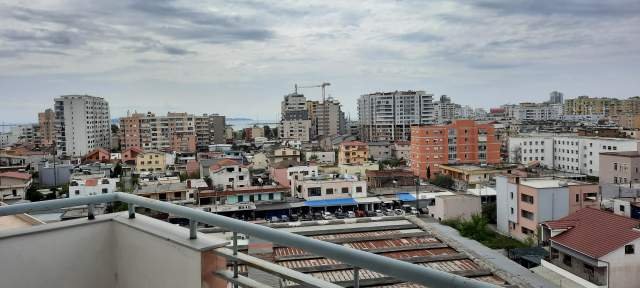 Durres, jepet me qera apartament 2+1+BLK Kati 7, 80 m² 25.000 Leke