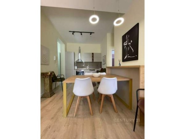 Tirane, jepet me qera apartament 1+1 Kati 1, 87 m² 600 Euro (Kodra e Diellit Residence)