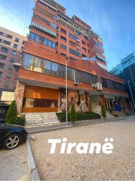 Tirane, jepet me qera ambjent biznesi Kati 0, 98 m² 990 Euro (Rr. Mylym Shyri te Rruga e tregut Cam)