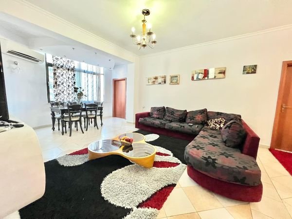 Tirane, shitet apartament 2+1+A+BLK 120 m² 135.000 Euro (ULET CMIMI!!! LIQENI I THATE, Bar Queen)