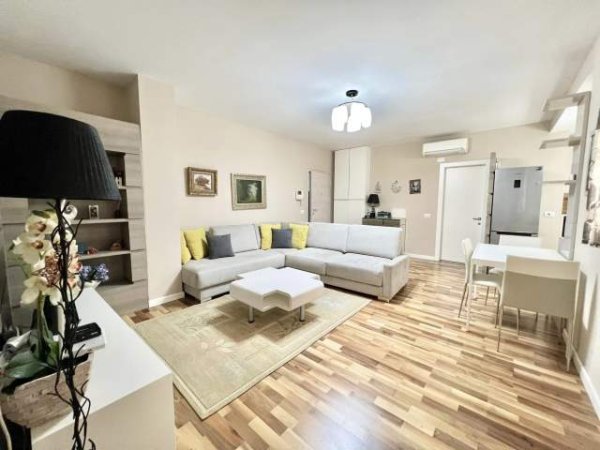 Tirane, shitet apartament 1+1+A+BLK 75 m² 165.000 Euro (Myslym Shyri)