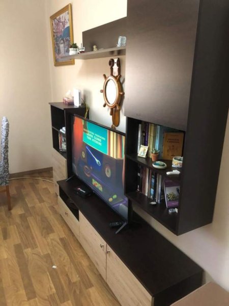 Tirane, jepet me qera apartament Kati 3, 77 m² 400 Euro (Oxhaku)