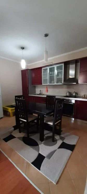 Tirane, jepet me qera apartament 102 m² 45.000 Leke (Fresk)