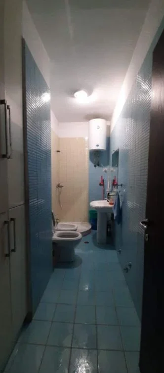 Tirane, jepet me qera apartament 102 m² 45.000 Leke (Fresk)