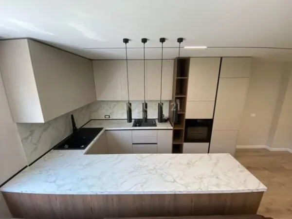 Tirane, shes apartament 2+1 Kati 3, 105 m² 195.000 Euro (gjimnazi qemal stafa)