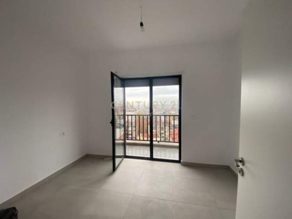 Tirane, shitet apartament 2+1+BLK Kati 8, 83 m² 191.100 Euro (Rr.Dibres)