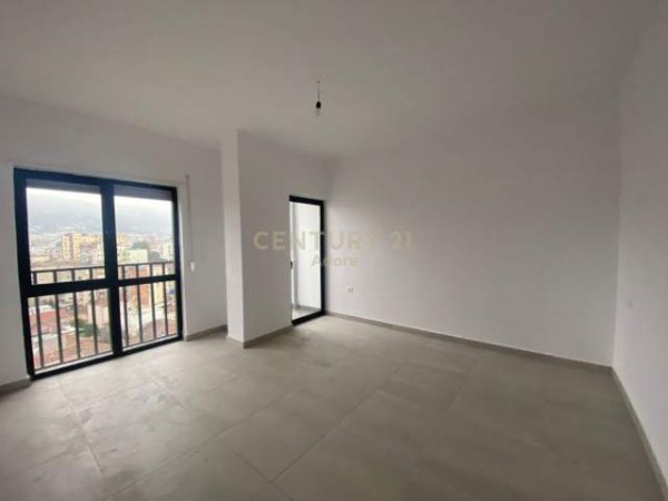 Tirane, shitet apartament 2+1+BLK Kati 8, 83 m² 191.100 Euro (Rr.Dibres)