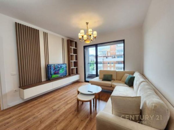 Tirane, jepet me qera apartament 2+1+BLK Kati 6, 116 m² 1.200 Euro (Komuna e parisit)