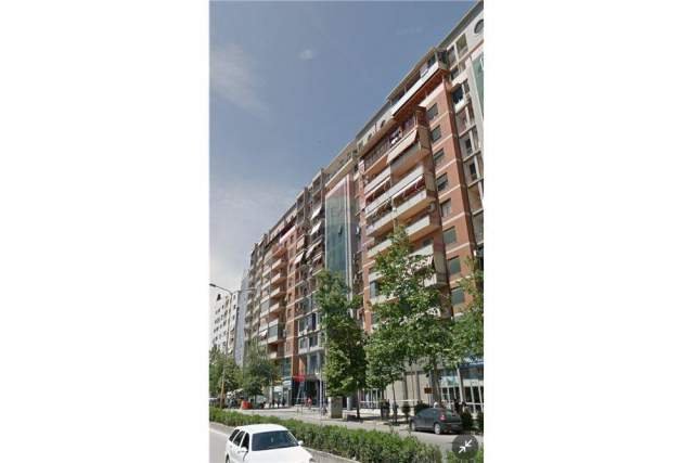 Tirane, shes apartament 2+1+BLK Kati 5, 103 m² 150.000 Euro (rruga kavajes prane Globe)