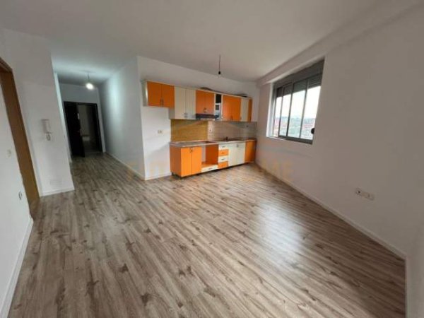 Tirane, shitet apartament 1+1 Kati 3, 71 m² 82.000 Euro (Rruga Besim Alla)