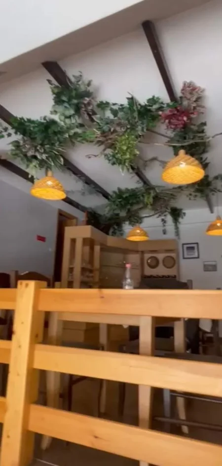 Tirane, shitet lokal Kati 0, 130 m² 36.000 Euro (Rruga Medar Shtylla)