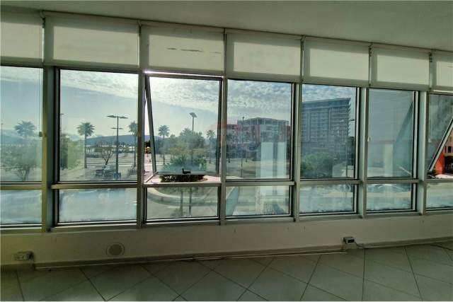 Vlore, shes ambjent biznesi Kati 2, 115 m² 2.200 Euro/m2 (Vlore)