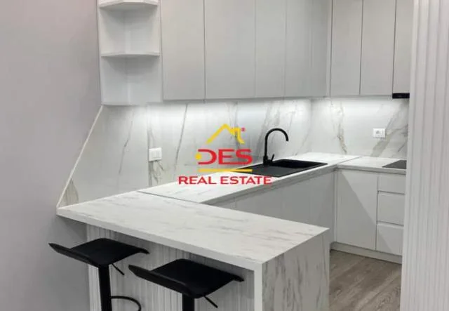 Vlore, shitet apartament 2+1+BLK Kati 2, 112 m² 175.000 Euro (Rruga Pelivan Leskaj)