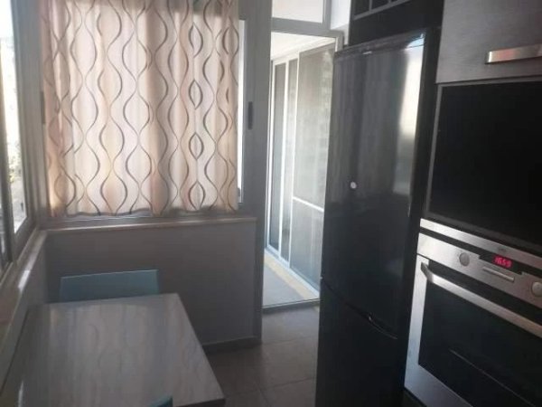 Tirane, jepet me qera apartament 1+1+A+BLK Kati 6, 77 m² 500 Euro (Komuna e Parisit)