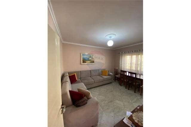 Tirane, jepet me qera apartament 1+1 Kati 5, 57 m² 45.000 Leke (Mine Peza Harry Fultz)