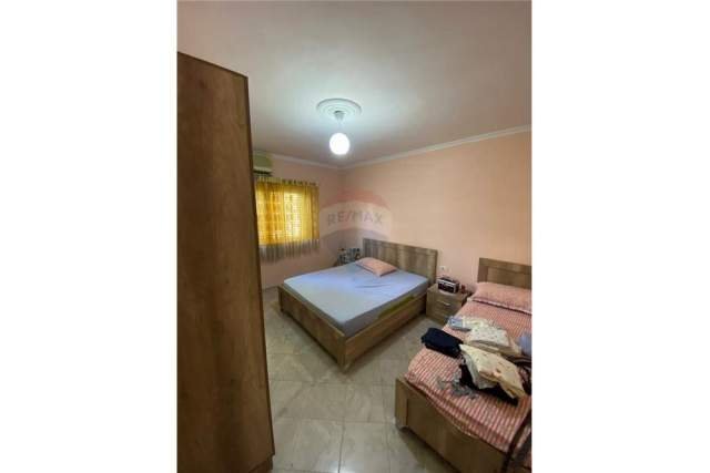 Tirane, jepet me qera apartament 1+1 Kati 5, 57 m² 450 Leke (Perballe Harry Fultz)