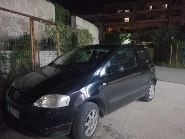 Vlore, shes makine Volkswagen Fox Viti 2006, 180.000 Leke