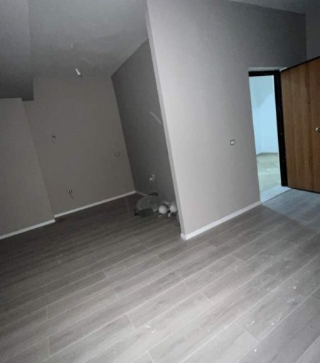 Tirane, shitet apartament 2+1+BLK Kati 0, 105 m² 75.000 Euro (qesarake)
