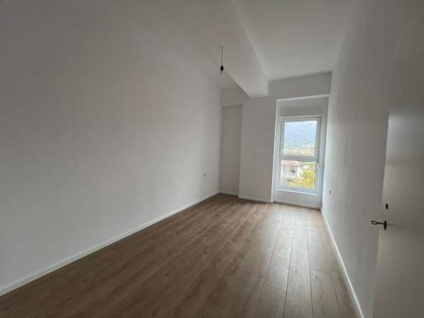 Tirane, shes apartament 2+1+BLK Kati 2, 87 m² 105.000 Euro (Rruga Pasho Hysa)