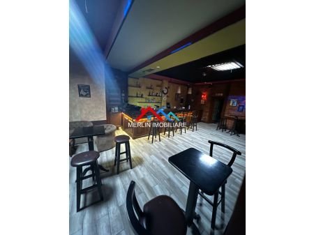OKAZION : JEPET ME QERA BAR-KAFE NE BULEVARDIN ZOGU 1 NE  PARE BUZE RRUGES.