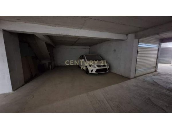 Tirane, shitet garazh Kati -2, 32 m² 30.000 Euro