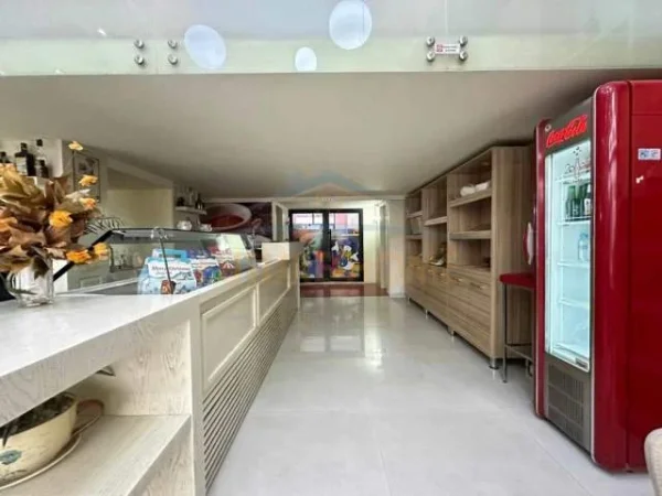 Tirane, shitet lokal Kati 0, 360 m² 780.000 Euro (KTHESA E KAMZES)