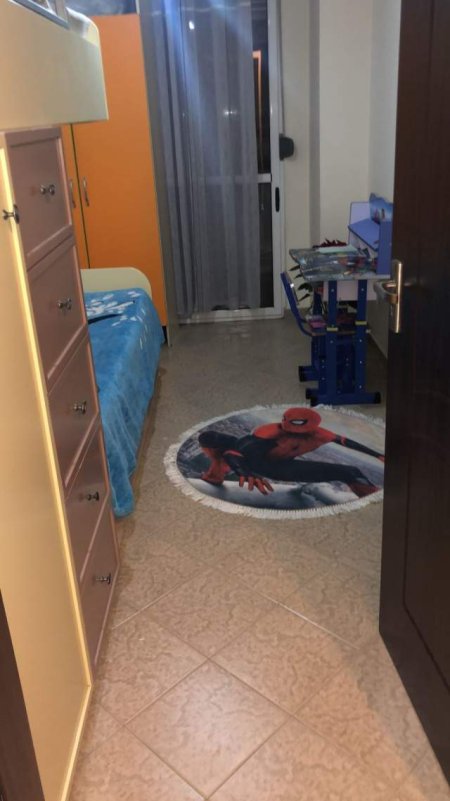 Tirane, jepet me qera apartament 2+1+BLK Kati 7, 80 m² 35.000 Leke (Yzberisht, prane nela 6)