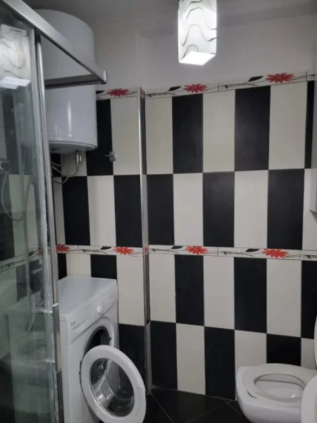 Tirane, jepet me qera apartament Kati 5, 40 m² 32.000 Leke (Teodor keko)