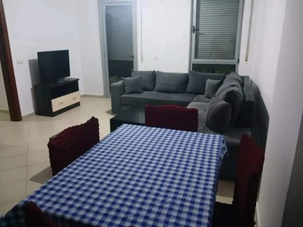 Tirane, jepet me qera apartament 2+1+BLK Kati 3, 85 m² 40.000 Leke (rruga e kavajes , rruga stavri themeli)