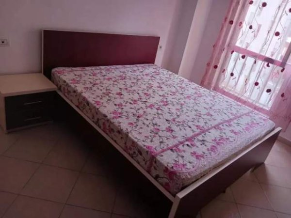 Tirane, jepet me qera apartament 2+1+BLK Kati 3, 85 m² 40.000 Leke (rruga e kavajes , rruga stavri themeli)