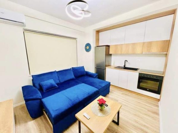 Tirane, shesim 2 apartamente 1+1+A+BLK 106 m² 160.000 Euro (Astir, Bar Artisti)
