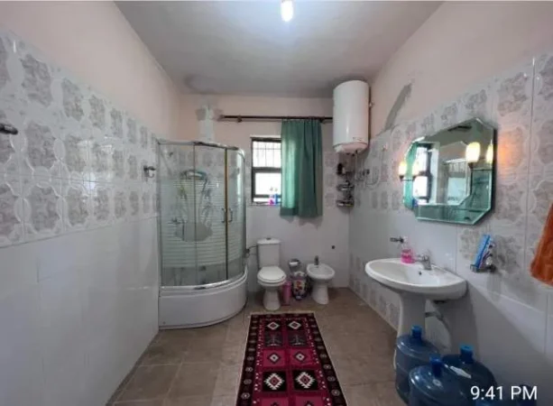 Tirane, jepet me qera apartament 2+1+BLK Kati 1, 100 m² 40.000 Leke (Azem Galica)