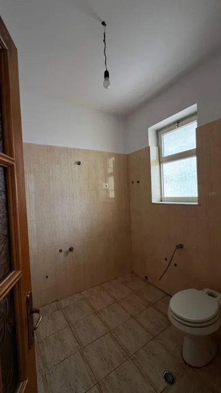Tirane, shitet apartament 4+1+A+BLK Kati 3, 157 m² 210.000 Euro (Vasil Shanto)
