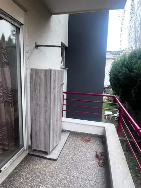 Tirane, jepet me qera Kati 2, 60 m² 35.000 Leke (Liqeni i Thate)