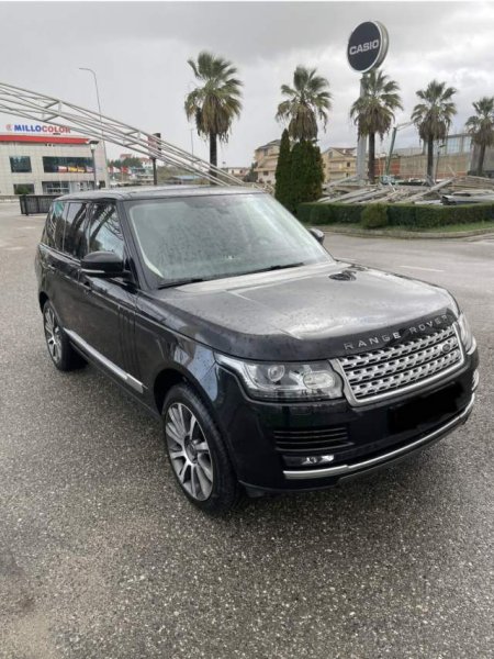 Tirane, shes xhip Land Rover RANGE ROVER VOGUE Viti 2017, 47.000 Euro