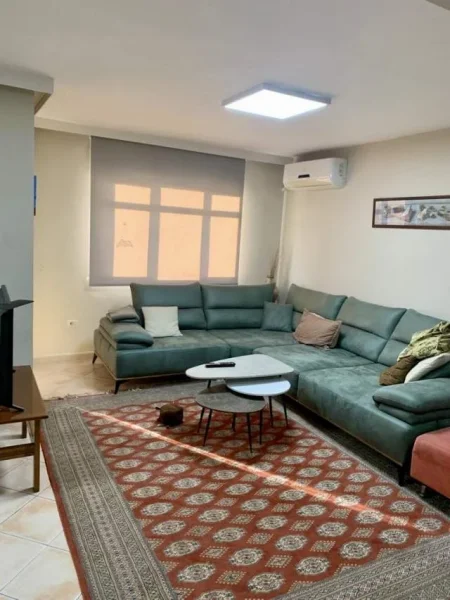 Tirane, shitet apartament 2+1+BLK Kati 4, 97 m² 90.000 Euro (Autostrada Tirane-Durres)