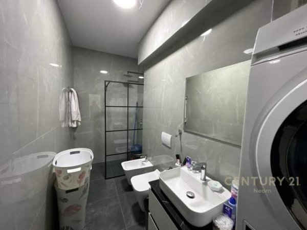 Tirane, shitet apartament 2+1+BLK Kati 2, 104 m² 139.000 Euro (Kodra e Diellit)