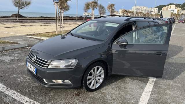 Durres, shes makine karavan Volkswagen Passat Viti 2013, 8.000