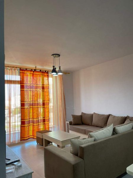Tirane, jepet me qera apartament 1+1 Kati 5, 68 m² 380 Euro (Ne Yzberisht)