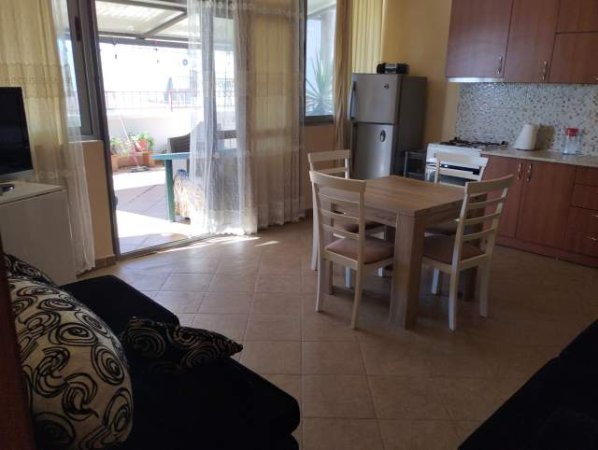 Durres, shitet ose kembehet Papafingo 2+1+BLK Kati 6, 125 m2 59000 Euro (Durres,Shkembi Kavajes)