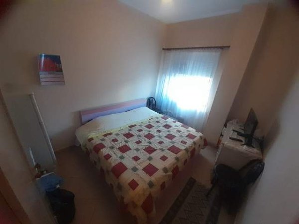 Tirane, shitet apartament 2+1 Kati 2, 80 m² 120.000 Euro (Xhamlliku)