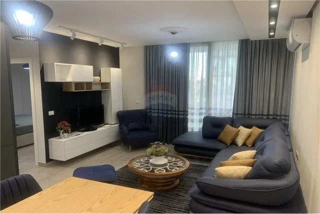 Tirane, jepet me qera apartament 2+1 Kati 1, 105 m² 650 Euro (Don Bosko)