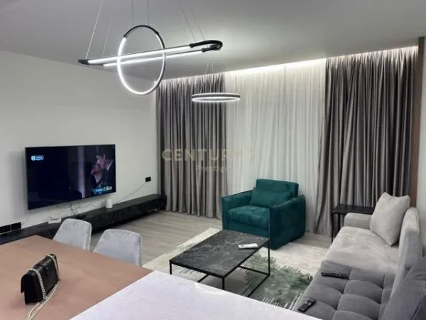 Tirane, jepet me qera apartament Kati 2, 80 m² 650 Euro (Bulevardi i Ri)