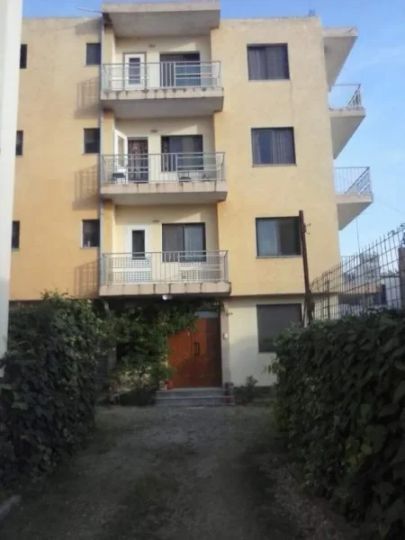 Durres, shitet hotel 4 Katesh, 998 m², 600.000 Euro (Pavaresia)