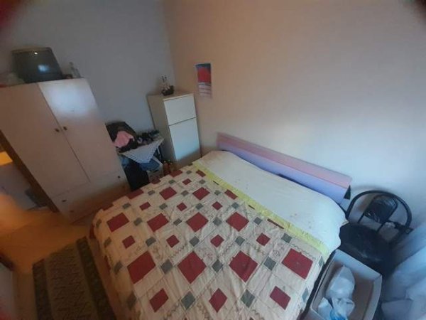 Tirane, shitet apartament 2+1 Kati 2, 120.000 Euro (Xhamllik)