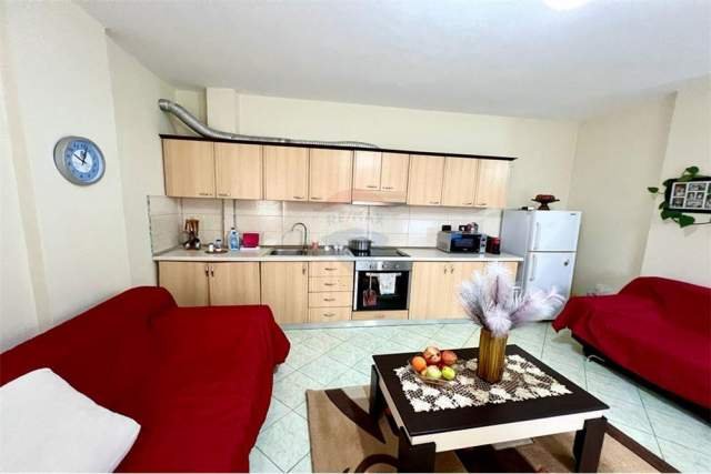 Tirane, shitet apartament 1+1+BLK Kati 3, 75 m² 68.000 Euro