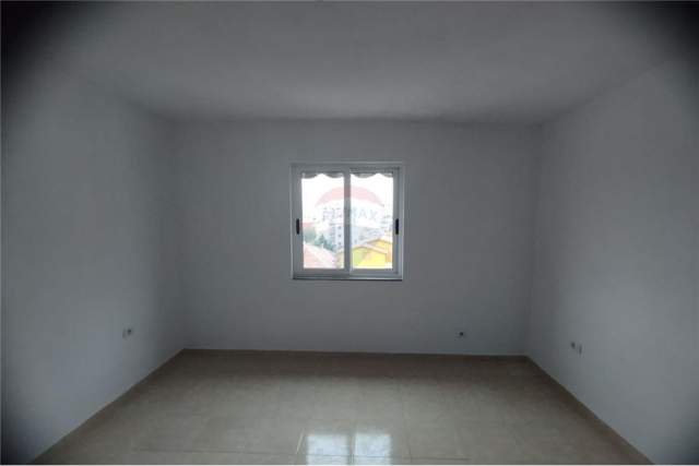 Tirane, shitet apartament 1+1 Kati 5, 55 m² 70.000 Euro