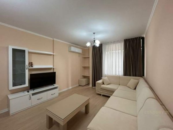 Tirane, jepet me qera apartament 1+1 Kati 2, 78 m² 600 Euro (21 dhjetori)