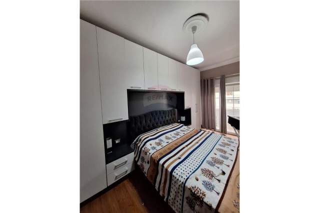 Tirane, jepet me qera apartament 1+1 Kati 4, 63 m² 450 Euro